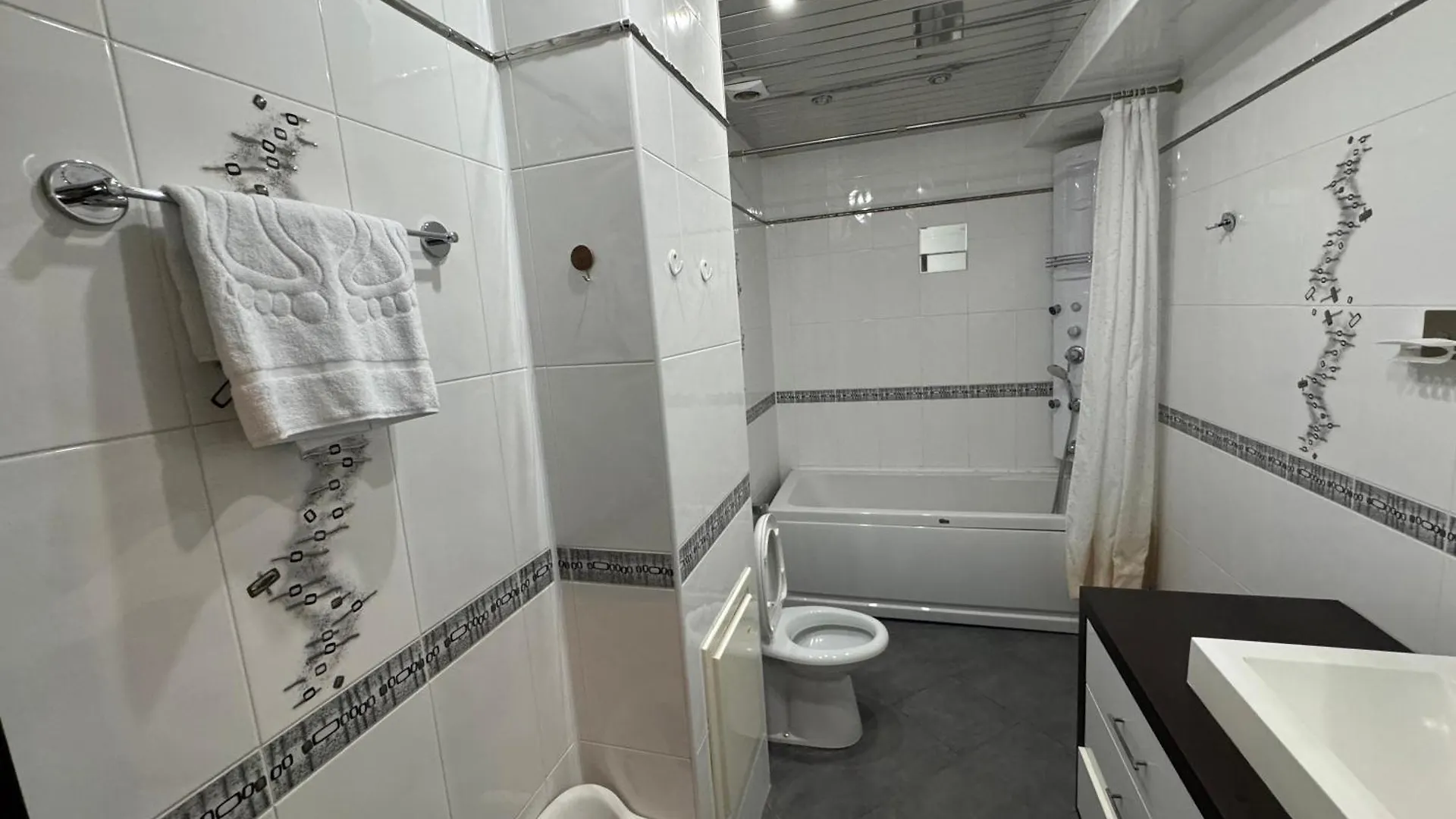 Formula 1 View Apartment In City Center Baku